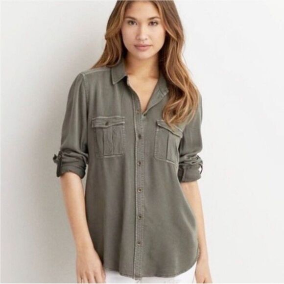 American Eagle Boyfriend Fit Utility Button Down Blouse - Picture 1 of 11